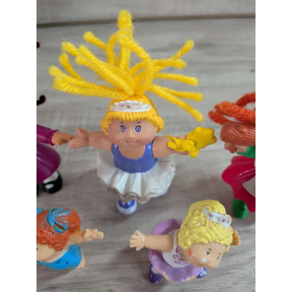 Vintage Cabbage Patch Kids Girl Figure PVC Figure 3.5